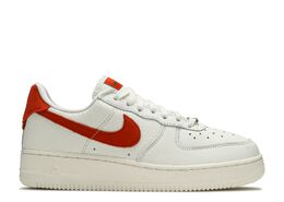 Nike: Оранжевые кроссовки  Air Force 1