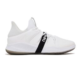 New Balance: Белые кроссовки 