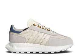 Adidas: Белые кроссовки  Retropy E5