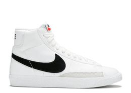 Nike: Белые кроссовки  Blazer Mid