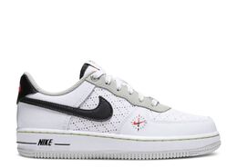 Nike: Белые кроссовки  Air Force 1