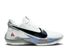 Nike: Белые кроссовки  Zoom Freak 2