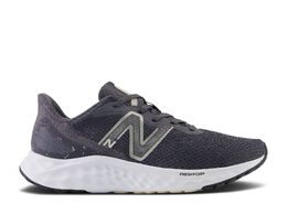 New Balance: Светлые кроссовки  Fresh Foam