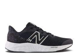 New Balance: Чёрные кроссовки  Fresh Foam