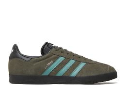 Adidas: Зелёные кроссовки  Gazelle