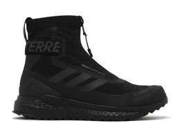 Adidas: Чёрные кроссовки  Terrex Free Hiker