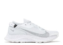 Nike: Белые кроссовки  Pure Platinum