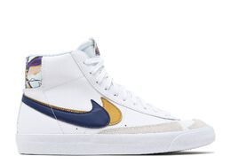 Nike: Белые кроссовки  Blazer Mid 77