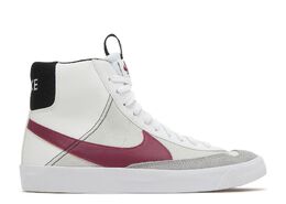 Nike: Белые кроссовки  Blazer Mid 77