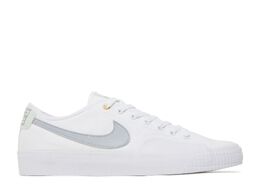 Nike: Белые кроссовки  Blazer Court SB