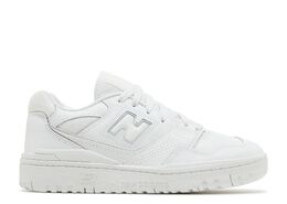 New Balance: Белые кроссовки  550