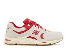 New Balance: Белые кроссовки  1700