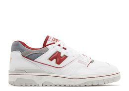 New Balance: Белые кроссовки  550
