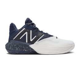 New Balance: Белые кроссовки  TWO WXY