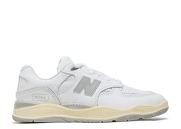 New Balance: Белые кроссовки  1010