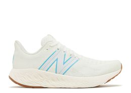 New Balance: Голубые кроссовки  Fresh Foam