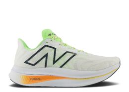 New Balance: Белые кроссовки  FuelCell