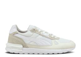 PUMA: Фиолетовые кроссовки 