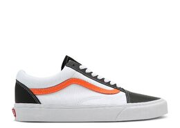 Vans: Чёрные кроссовки  Classic Sport