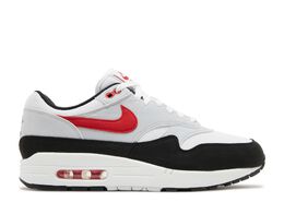 Nike: Белые кроссовки Air Max 1