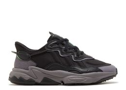 Adidas: Чёрные кроссовки  Ozweego