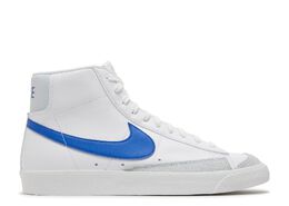 Nike: Белые кроссовки  Blazer Mid 77 Vintage