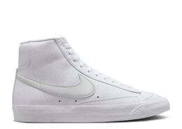 Nike: Белые кроссовки  Blazer Mid 77 Vintage