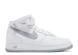 Nike: Белые кроссовки  Air Force 1