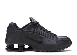 Nike: Чёрные кроссовки  Shox R4