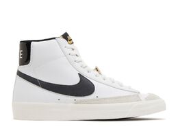 Nike: Белые кроссовки  Blazer Mid 77