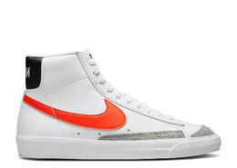 Nike: Белые кроссовки  Blazer Mid 77 Vintage