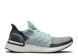 Adidas: Синие кроссовки  UltraBoost 19