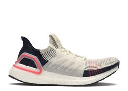 Adidas: Коричневые кроссовки  UltraBoost 19