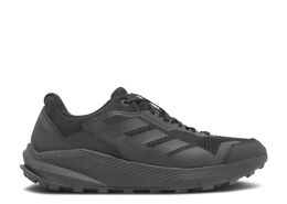 Adidas: Чёрные кроссовки  Terrex