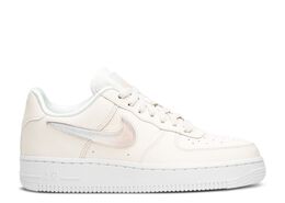 Nike: Бежевые кроссовки  Air Force 1 Low