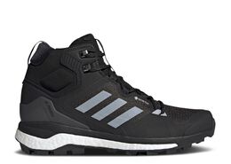 Adidas: Чёрные кроссовки  Terrex
