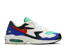 Nike: Светлые кроссовки  Air Max 2 Light