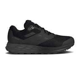 Adidas: Чёрные кроссовки  Terrex