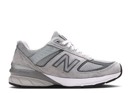 New Balance: Серые кроссовки 