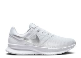 Nike: Белые кроссовки 