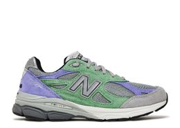 New Balance: Серые кроссовки 