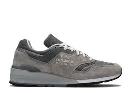 New Balance: Серые кроссовки  997