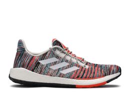 Adidas: Оранжевые кроссовки  PulseBoost