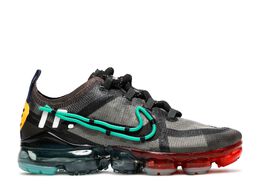 Nike: Серые кроссовки  Air VaporMax 2019