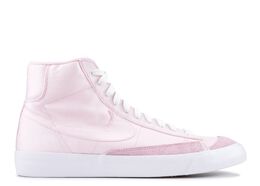 Nike: Розовые кроссовки  Blazer Mid 77