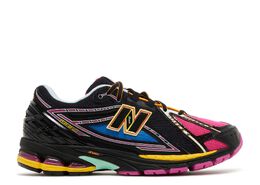 New Balance: Чёрные кроссовки  1906R