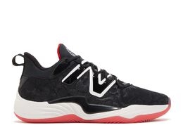 New Balance: Чёрные кроссовки  TWO WXY