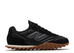 New Balance: Чёрные кроссовки 