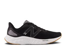 New Balance: Чёрные кроссовки  Fresh Foam