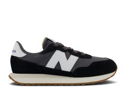 New Balance: Чёрные кроссовки  237